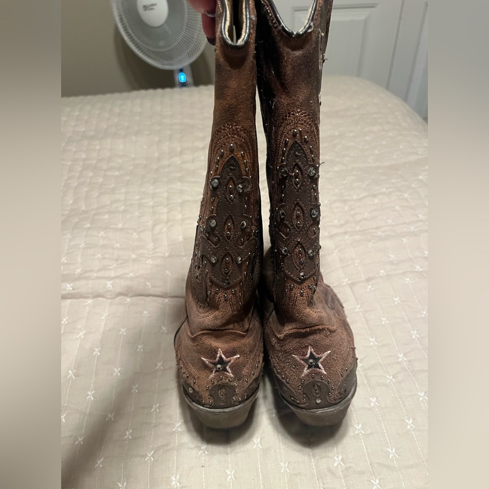 Corral Boots - Picture 3 of 12